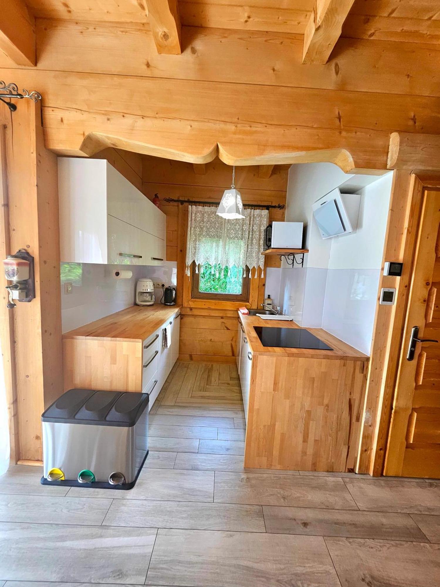Goralska Chatka 2 Highland Cottage - Split Ac, Jacuzzi, Sauna, Private Parking, Mountains View, Garden, Zakopane Extérieur photo
